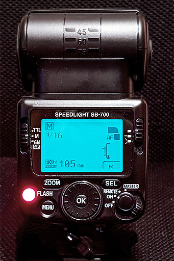 écran de pilotage du flash Nikon SB-700 en mode manuel