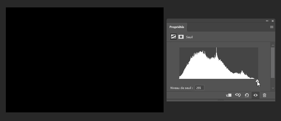 Illustration de l'usage de calque d'effet Seuil sur la photo de paysage pour mieux distinguer la provenance de la lumière.