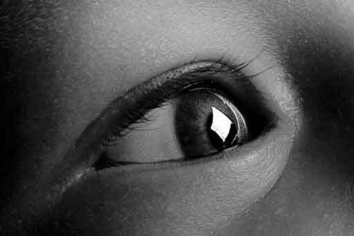 Illustration du reflet des éclairage dans le catchlight des yeux