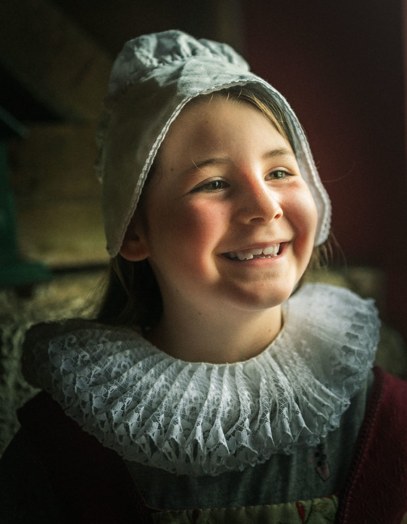 Photo portrait de ma fille en costume ancien